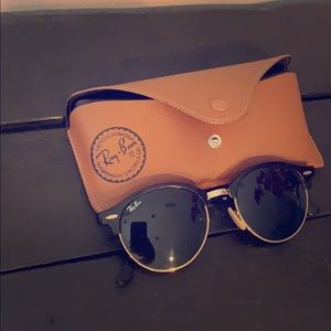 Ray-Ban clubmasters